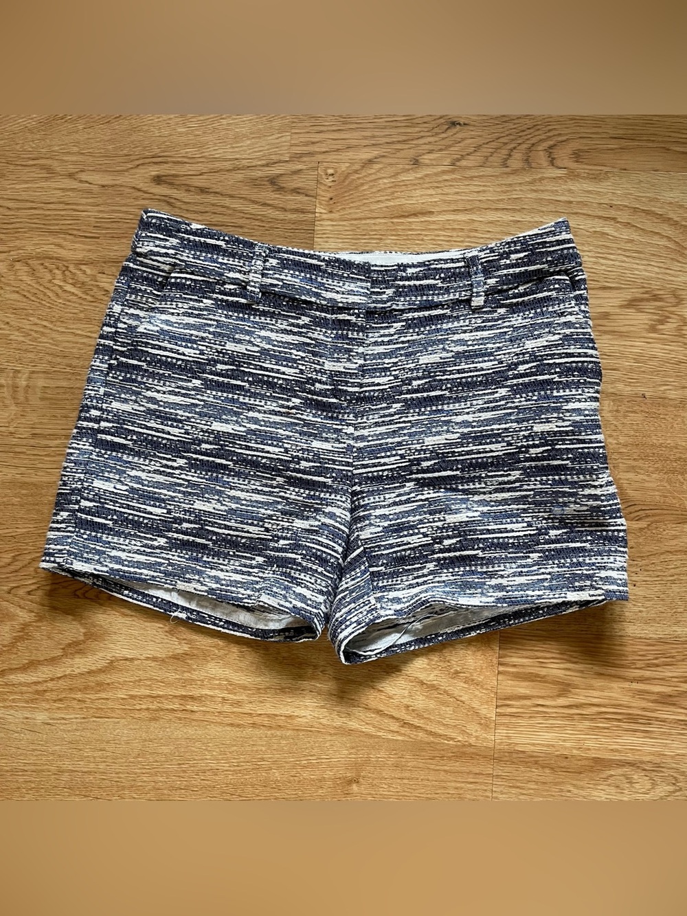 Katherine Barclay Tweed Shorts size 2